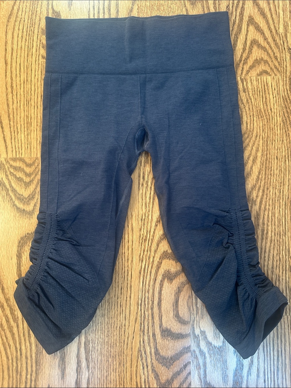 lululemon athletica Navy Ruched Capri Leggings
